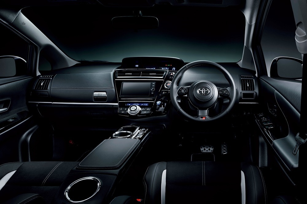 トヨタgr プリウスa 17年12月 モデルの価格 新型情報 新車探し 新車情報なら くるまのニュース 自動車カタログ